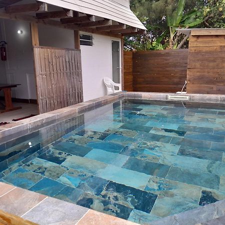 Mara'Ai Le Spot Tubuai, Chambre Triple Deluxe Mahu Sdb Privee Avec Piscine Mataura Ngoại thất bức ảnh