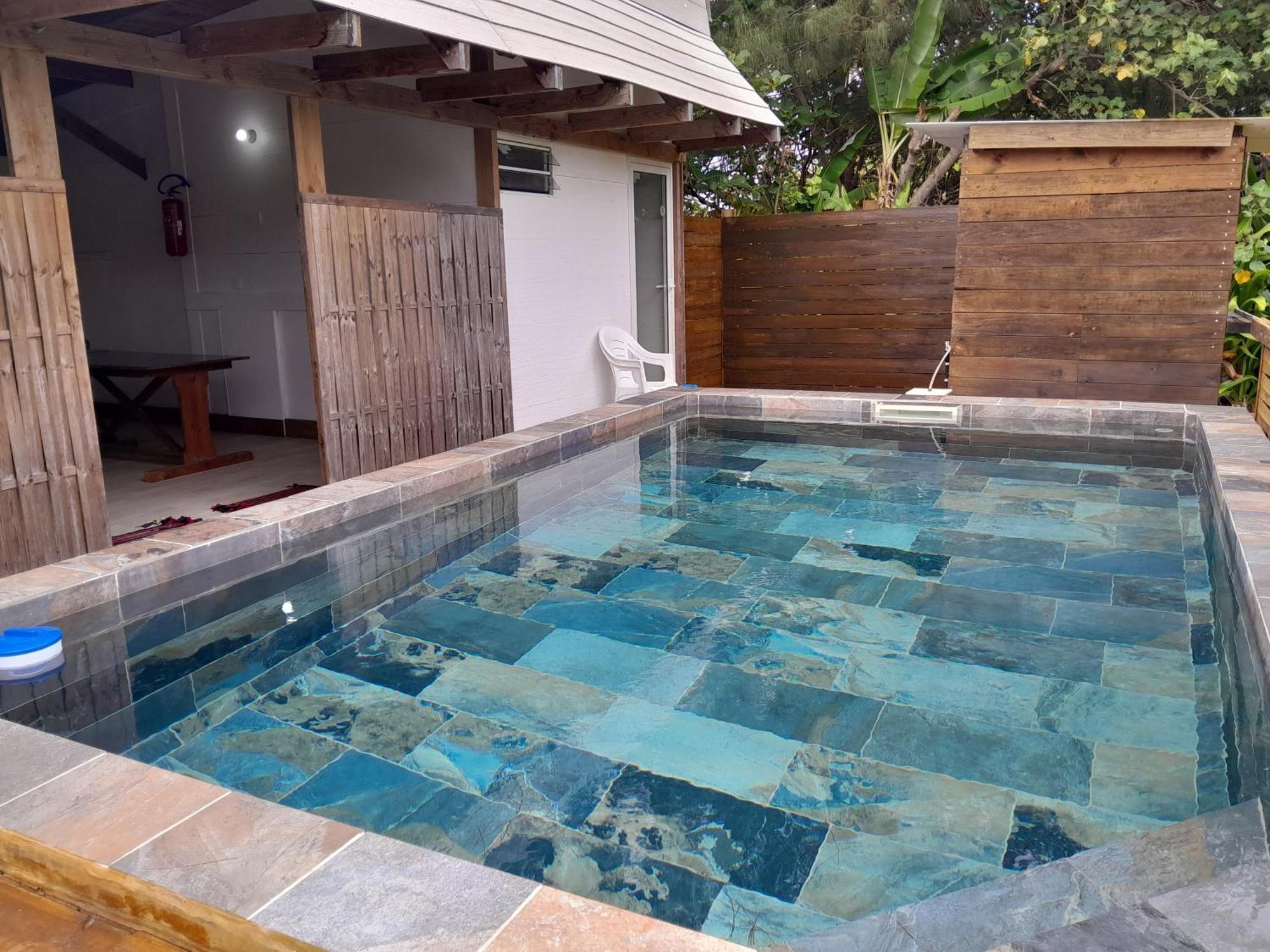 Mara'Ai Le Spot Tubuai, Chambre Triple Deluxe Mahu Sdb Privee Avec Piscine Mataura Ngoại thất bức ảnh